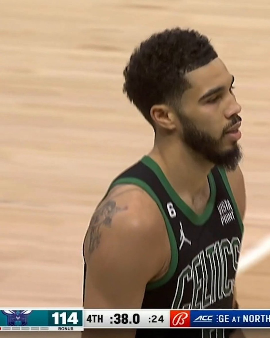 助攻队友扳 助攻队友扳