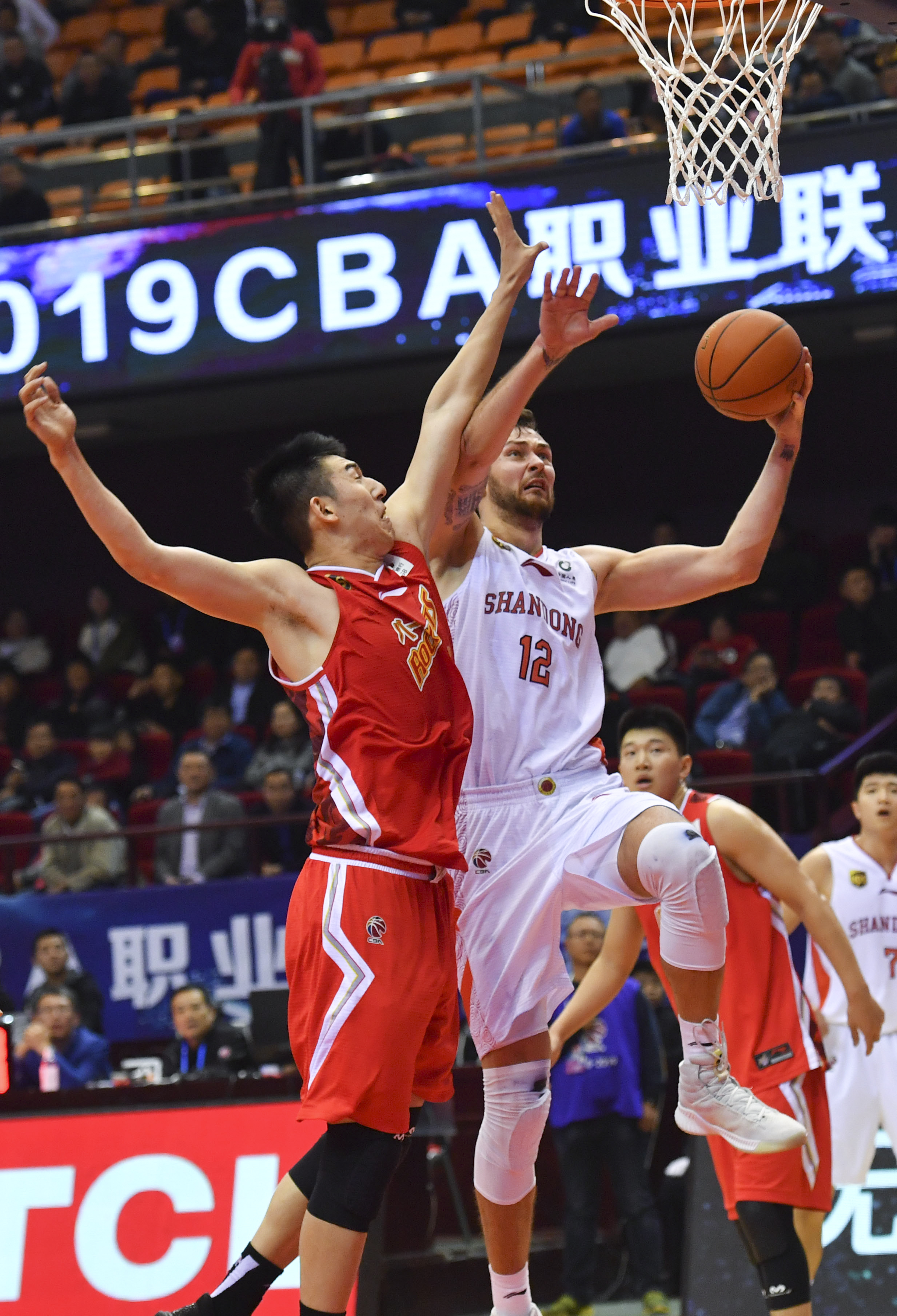 凭借勇武 凭借勇武