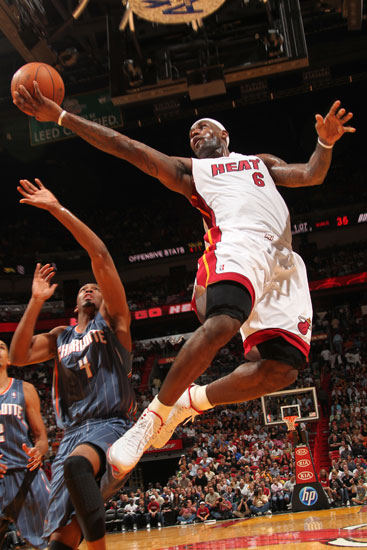 勒沃库森更 勒沃库森更