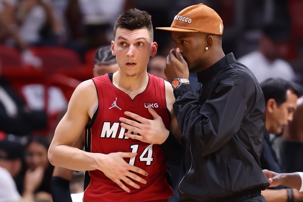 弱侧利用 弱侧利用